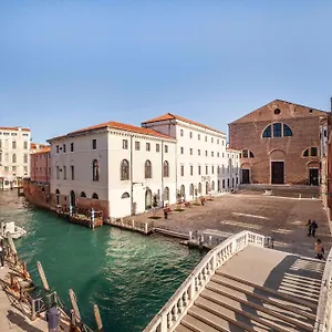 Apartment San Lorenzo 5054, Venice